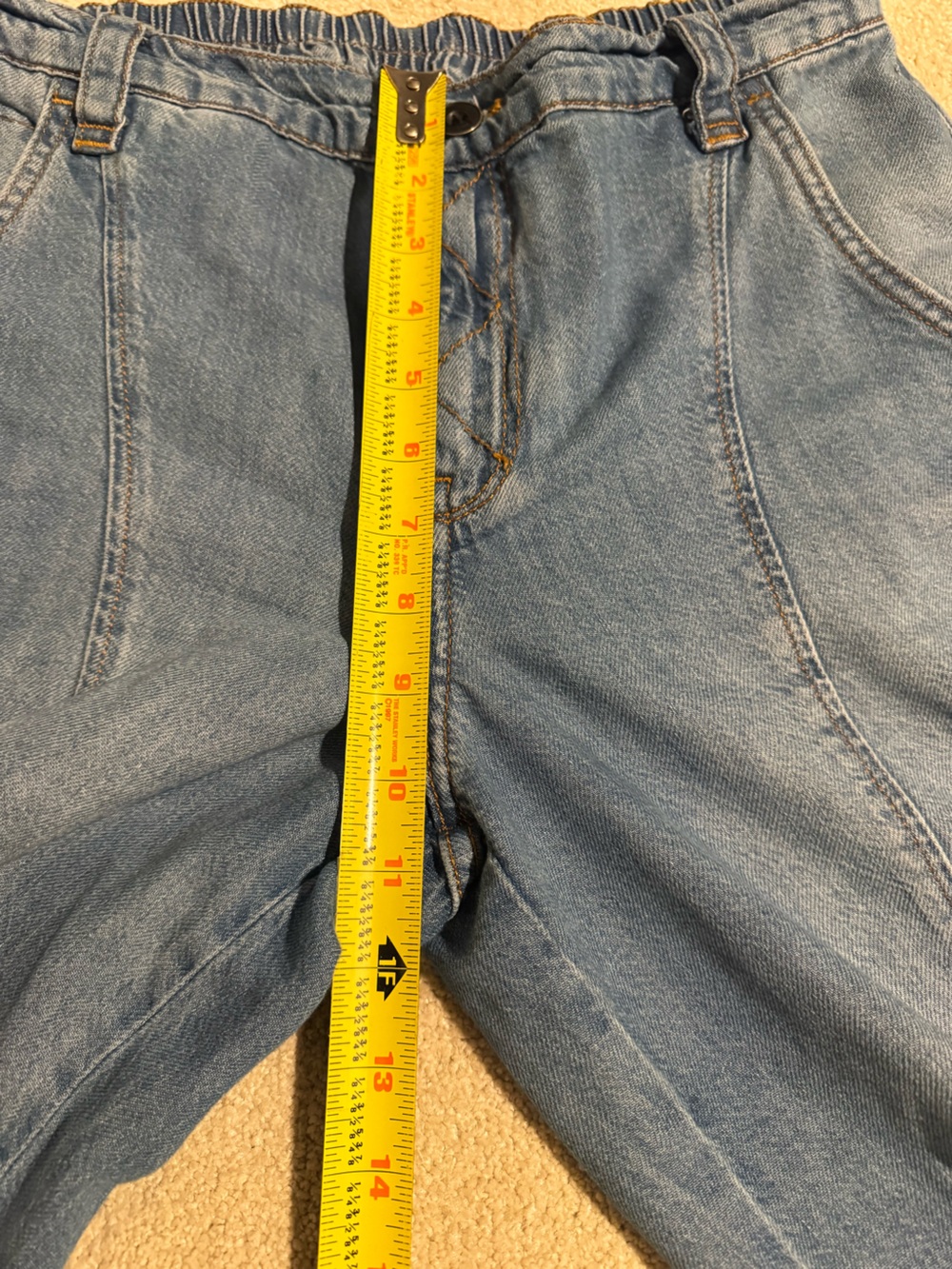 Pilcro Beach Cargo Mid-Rise Jeans Size 28 - Picture 13 of 16
